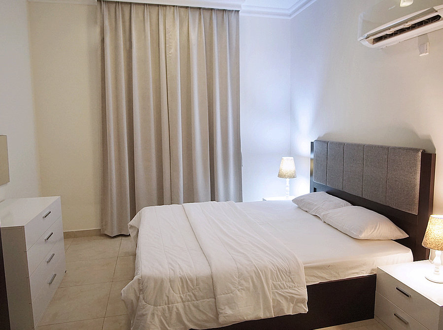 Clean and Cozy 1 Bedroom Flats in Umm Ghuwailina area - Apartments
