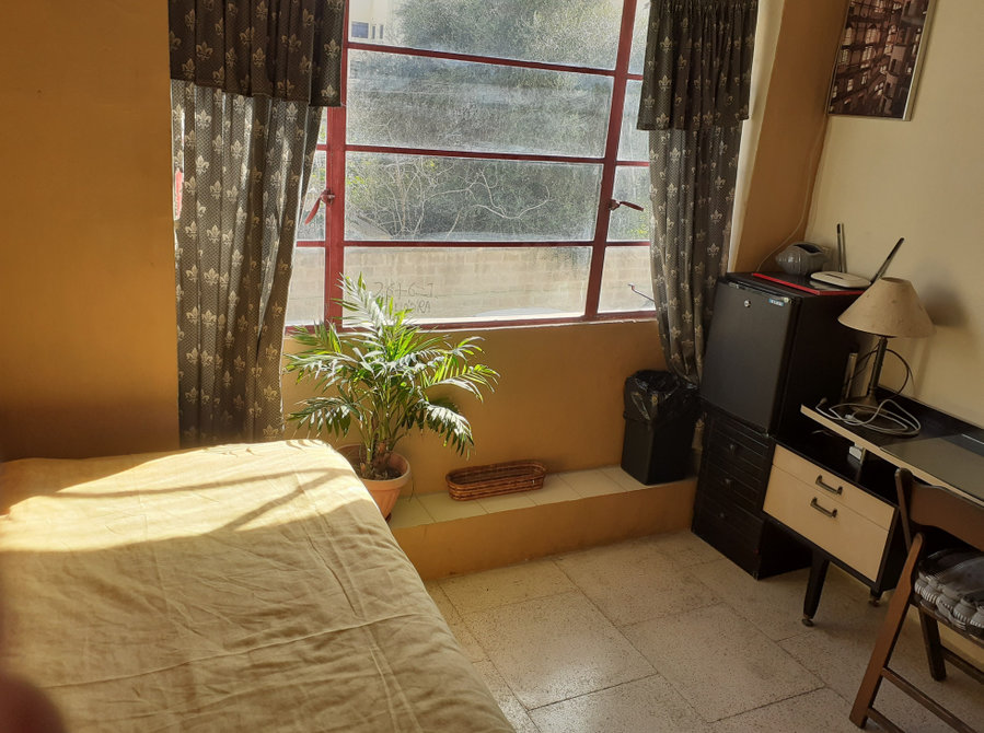 Private room in Gzira Available Now - Flatshare