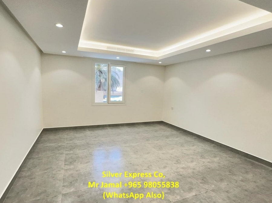 300 Meter Spacious 3 Bedroom Apartment for Rent in Bayan. - குடியிருப்புகள்  