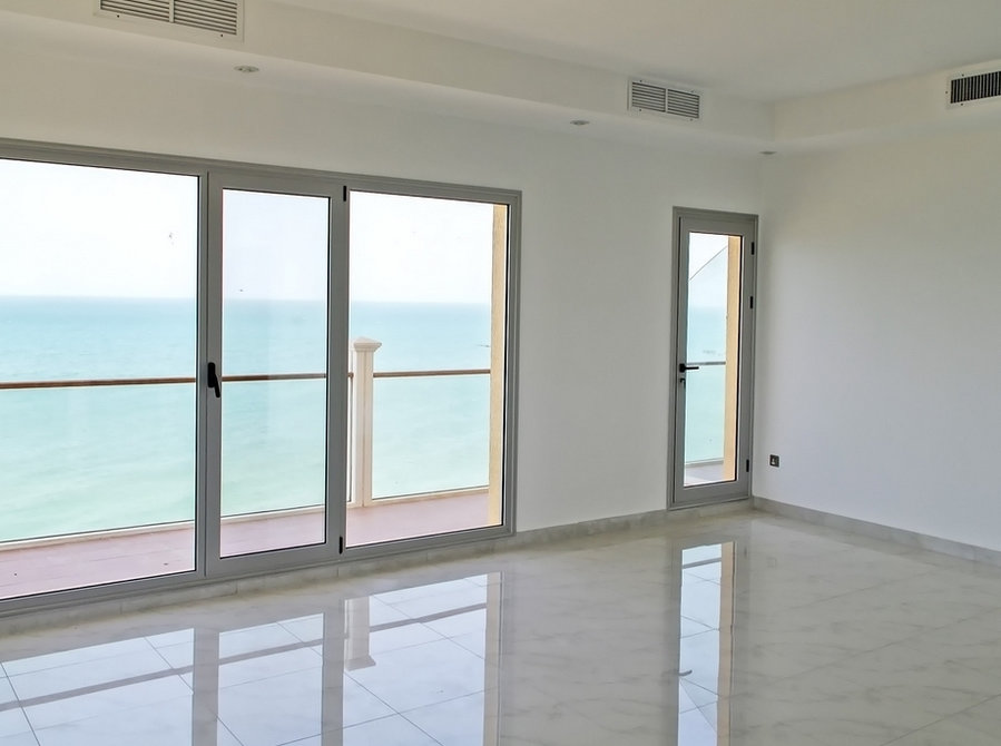 Abu Hasania – sea view, three bedroom apartments w/pool - Apartamentos